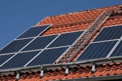 Teplovodni solarni kolektory ins talace s pochozi konstrukci 2